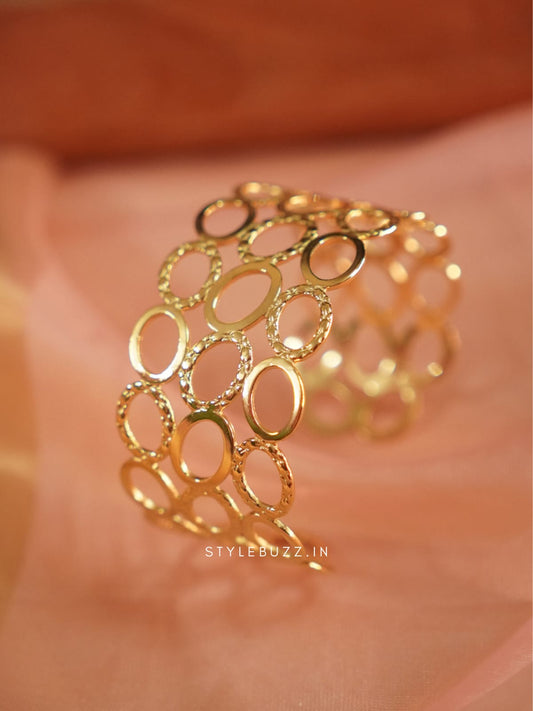 Korean Fashionable Anti Tarnish Bangle