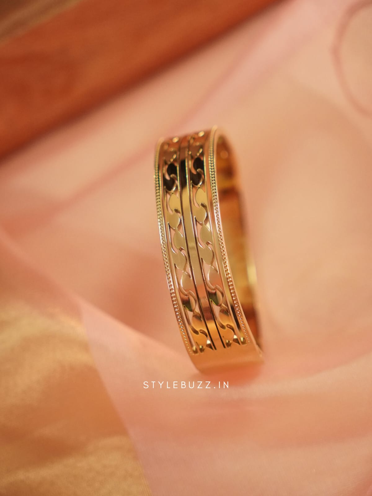 Anti Tarnish Beautiful Designed Bangle