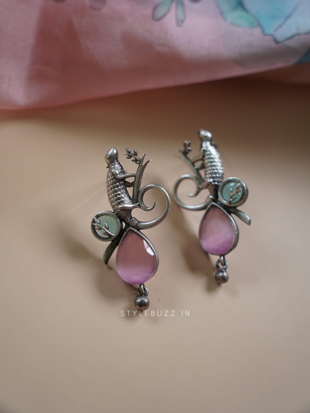 Silver Replika Pink Color Stoned Lizard Designed Earrings