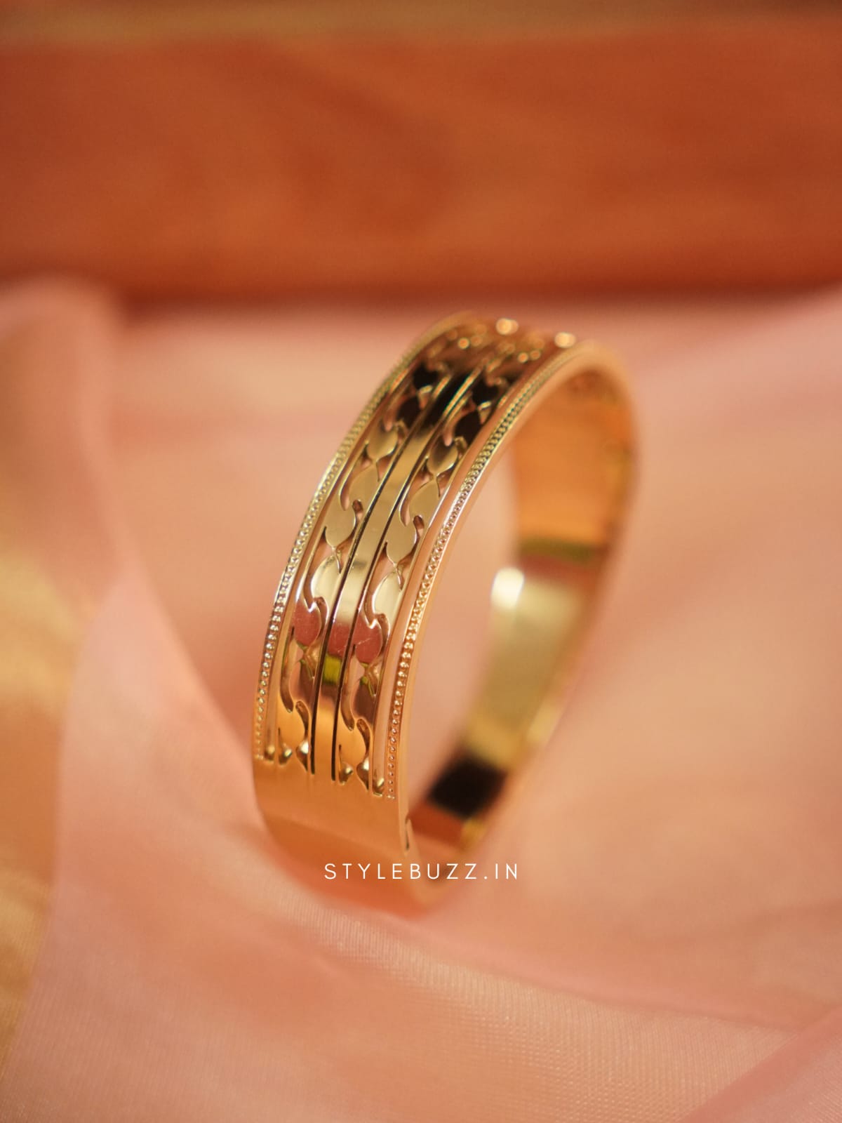 Anti Tarnish Beautiful Designed Bangle