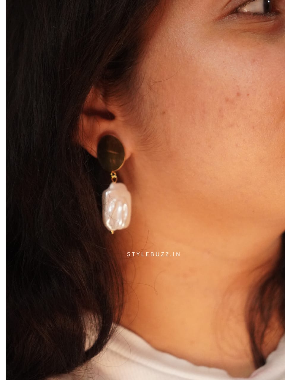 Anti Tarnish Gold Toned Molten Pearl Earrings