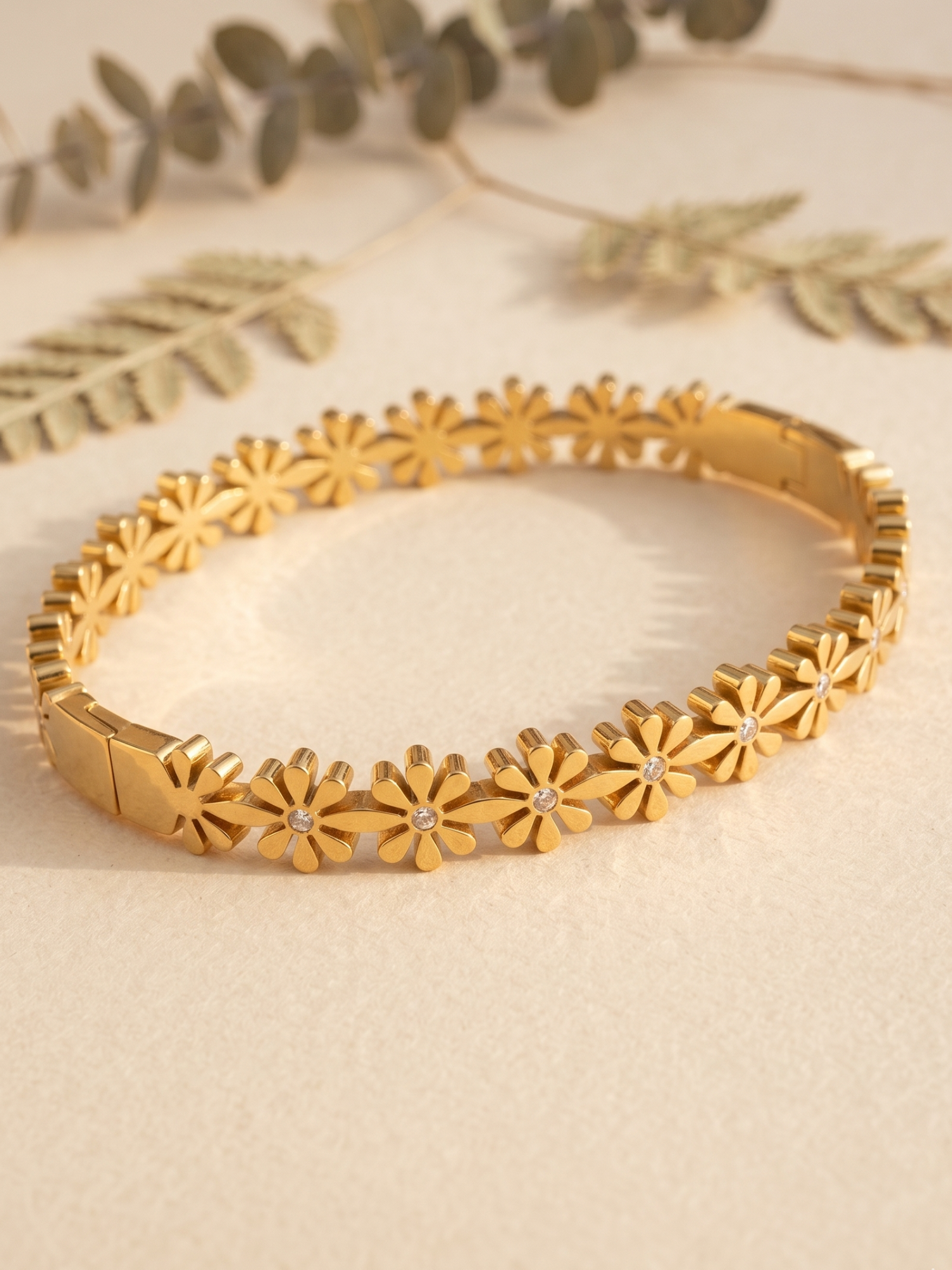 anti tarnish bracelet with floral designs