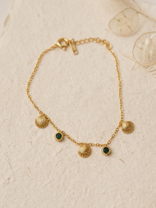 anti tarnish chain bracelet with sea shell