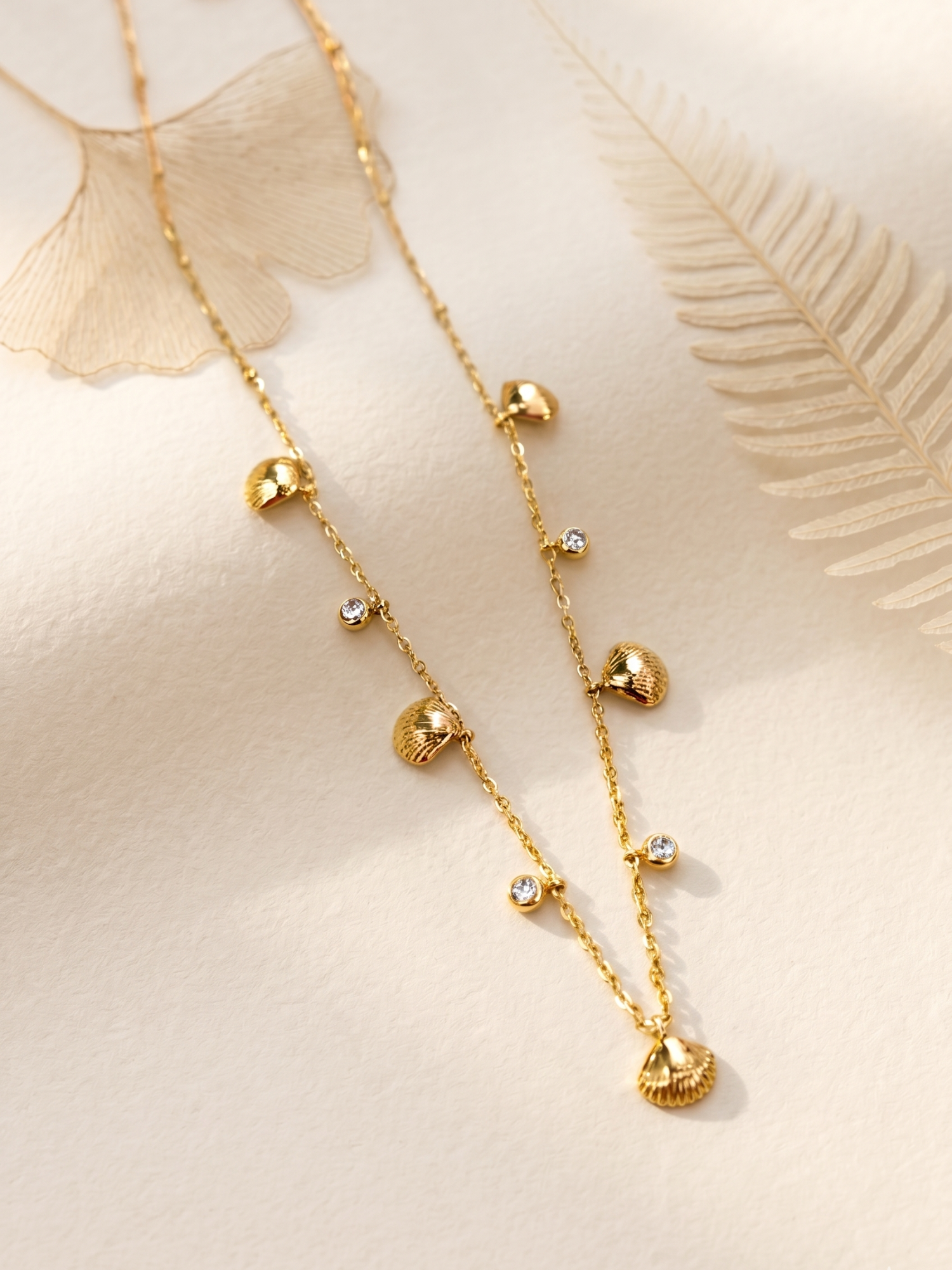 anti tarnish sea shell necklace