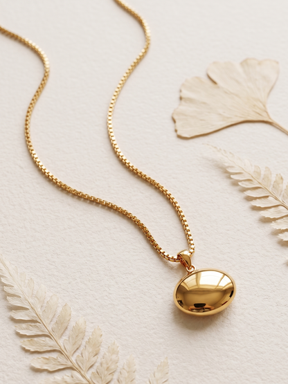 waterproof chain necklace with oval pendant