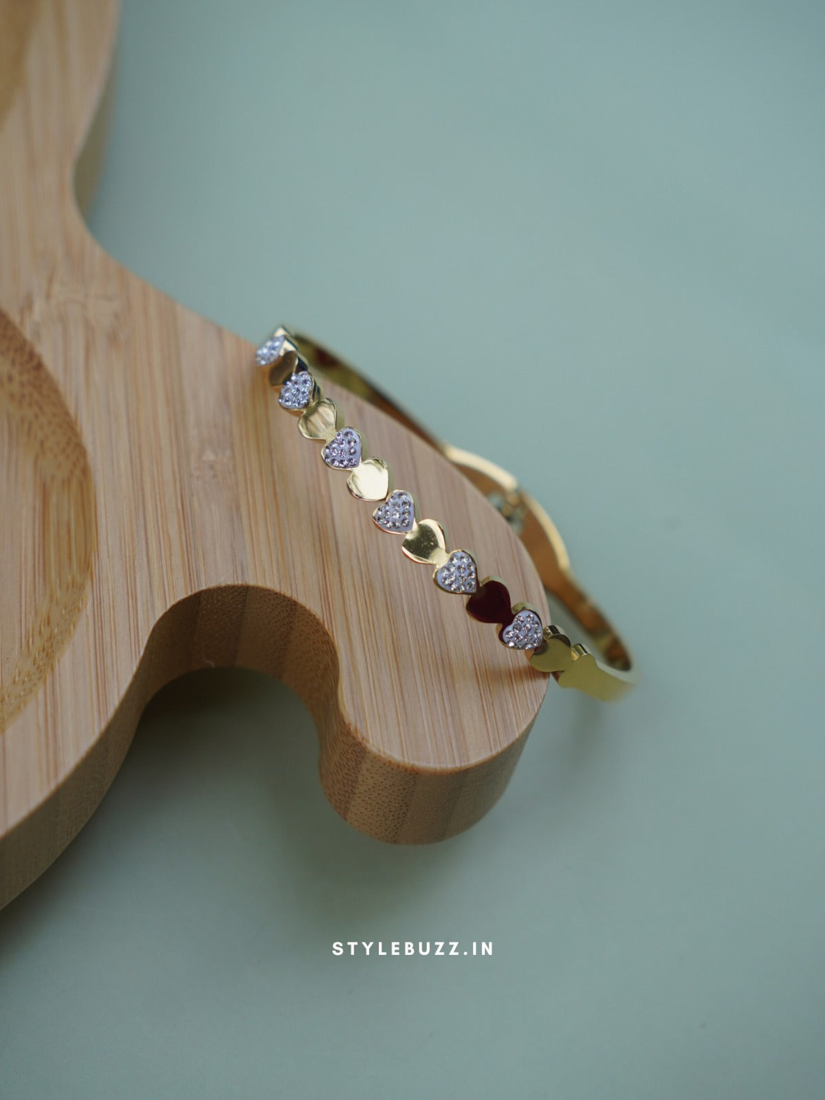 Anti Tarnish Heart & Stone daily wear bracelet