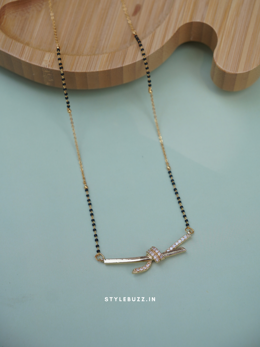 Waterproof Anti Tarnish knot design mangalsutra