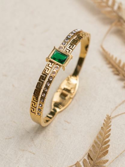 waterproof bracelet with a green gemstone